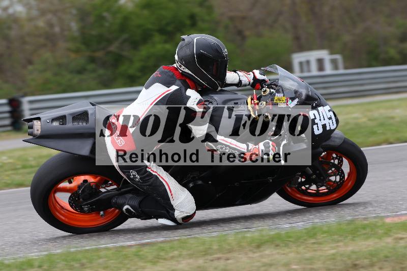 Archiv-2022/13 25.04.2022 Plüss Moto Sport ADR/Freies Fahren/345